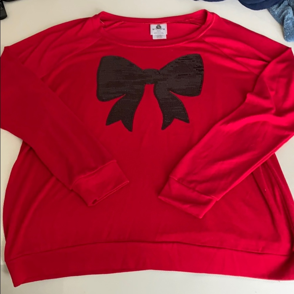 XL Red Black Bow Long Sleeve Top